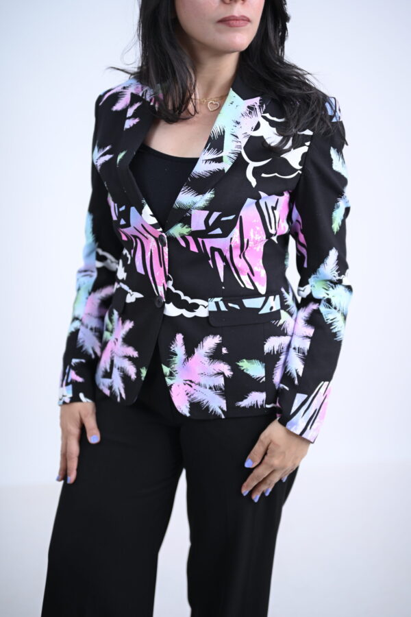 Carnival Couturier - Image 2